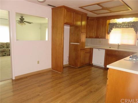 2302 Lakeside Dr, Merced, CA 95340 photo 2