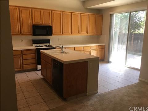 1934 Fall Brook Ct, Merced, CA 95340 photo 4