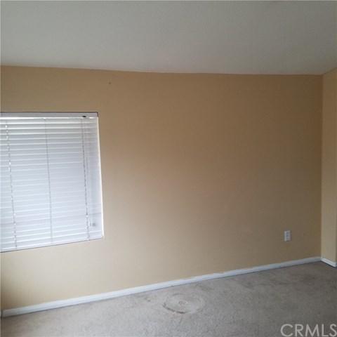 15735 Cerritos Ct, Fontana, CA 92336 photo 10