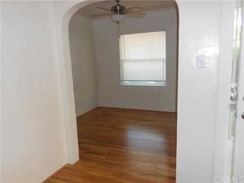 1060 W 22nd St, Merced, CA 95340 photo 4