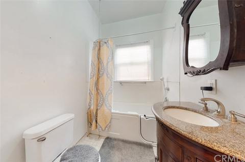 35 W 19th St, Merced, CA 95340 photo 16