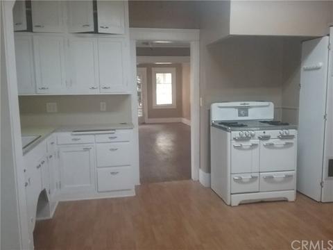 145 26th St, Merced, CA 95340 photo 3