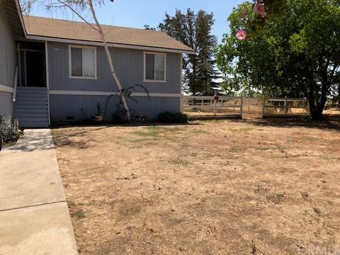 24588 Brook Dr, Madera, CA 93638 photo 2