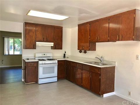 1105 V St, Merced, CA 95341 photo 3