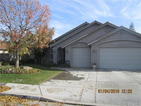 1529 Taylor Ln, Madera, CA 93637 photo 2
