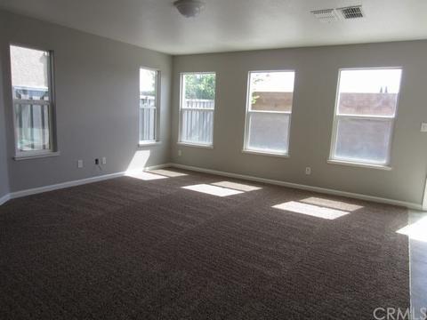 936 Papaya St, Madera, CA 93638 photo 5