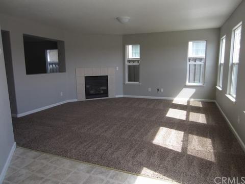 936 Papaya St, Madera, CA 93638 photo 4