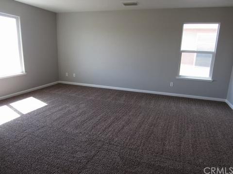 936 Papaya St, Madera, CA 93638 photo 9