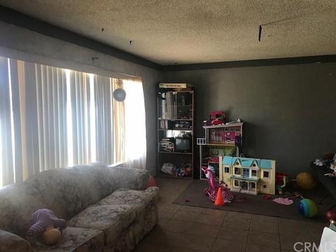 808 Wessmith Way, Madera, CA 93638 photo 3