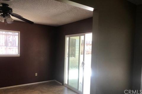 320 Parkview Cir, Taft, CA 93268 photo 4