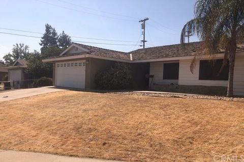 320 Parkview Cir, Taft, CA 93268 photo 2
