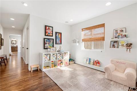 348 E 16th St, Costa Mesa, CA 92627 photo 6