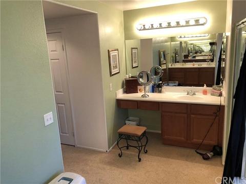 7149 Elderberry Ave, Corona, CA 92880 photo 5