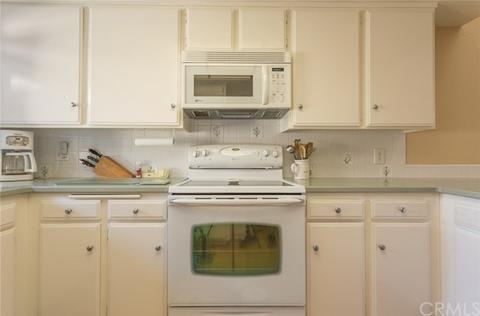 5086 Apple Tree, Irvine, CA 92612 photo 13