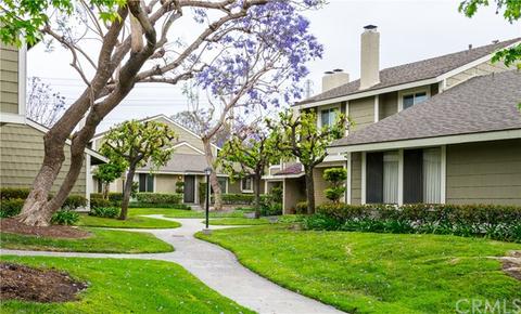 10 Locust, Irvine, CA 92604 photo 2