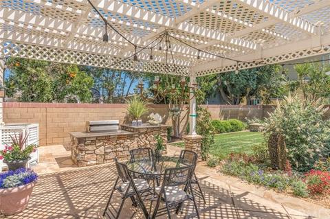211 E 20th St, Costa Mesa, CA 92627 photo 22