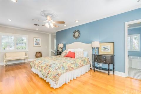 211 E 20th St, Costa Mesa, CA 92627 photo 17