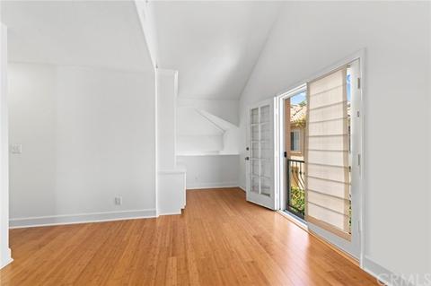 382 E 15th St, Costa Mesa, CA 92627 photo 12