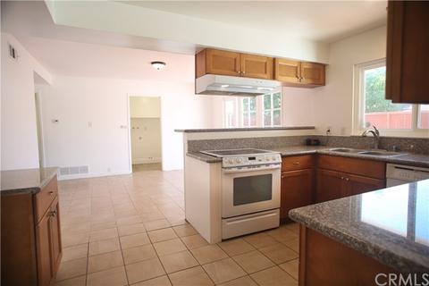 2967 Baker St, Costa Mesa, CA 92626 photo 15