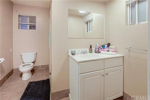 829 Towne St, Costa Mesa, CA 92627 photo 11