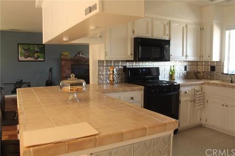 1115 Samantha Dr, Paso Robles, CA 93446 photo 2