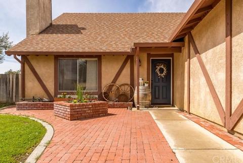 1041 Samantha Dr, Paso Robles, CA 93446 photo 2