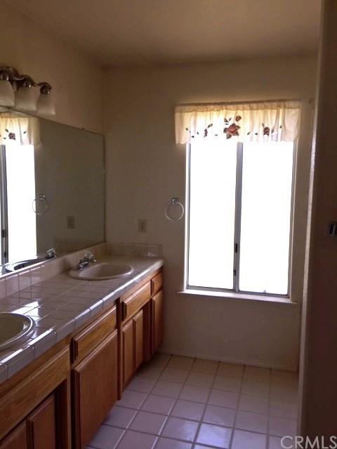 914 Inverness Dr, Paso Robles, CA 93446 photo 9
