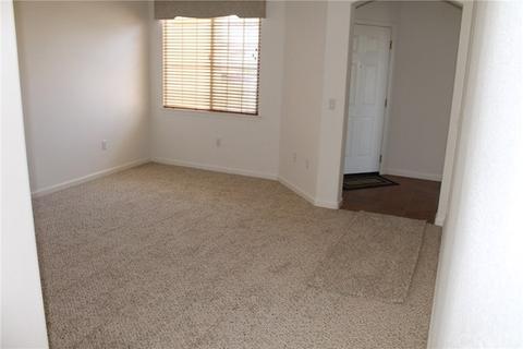 404 Lombardo Ct, Paso Robles, CA 93446 photo 5
