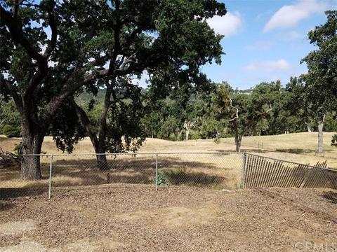 5500 Cascabel Rd, Atascadero, CA 93422 photo 1