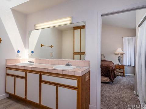 519 Olive St, Paso Robles, CA 93446 photo 17