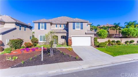 16092 Blue Mountain Ct, Riverside, CA 92503 photo 2