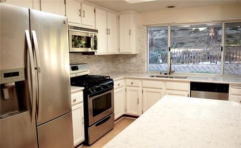 4934 Ingram Dr, Corona, CA 92880 photo 2