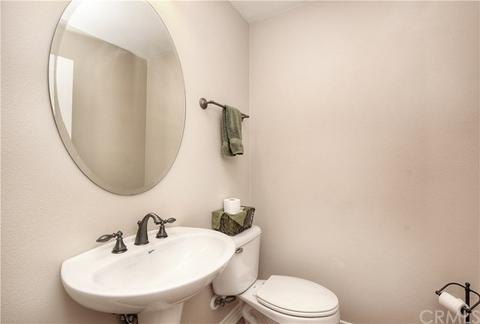 20 Daphne, Irvine, CA 92606 photo 27