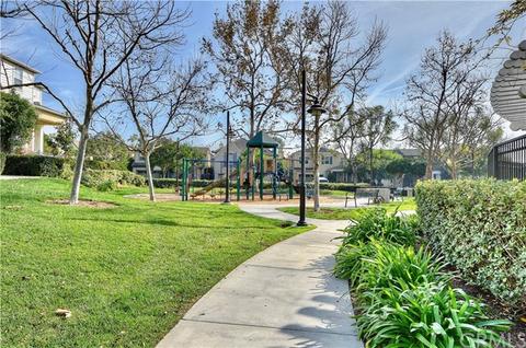 20 Daphne, Irvine, CA 92606 photo 42