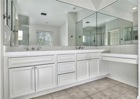 135 Spring Vly, Irvine, CA 92602 photo 29