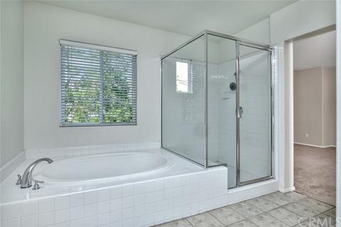 135 Spring Vly, Irvine, CA 92602 photo 28