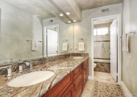 11 Olympus, Irvine, CA 92603 photo 19