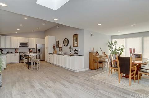 641 Sandpiper Dr, Seal Beach, CA 90740 photo 5
