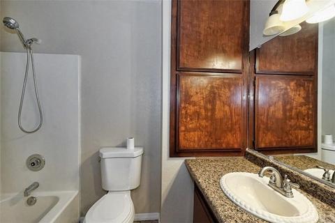 10658 Banning Ave, Hesperia, CA 92345 photo 15
