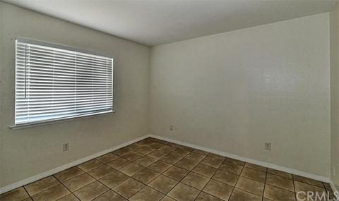 10658 Banning Ave, Hesperia, CA 92345 photo 16