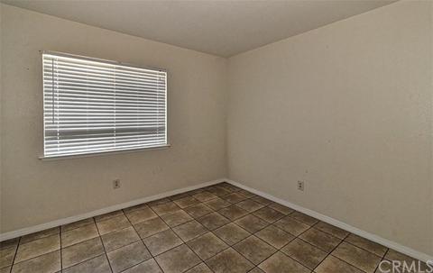 10658 Banning Ave, Hesperia, CA 92345 photo 13