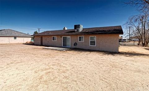 10658 Banning Ave, Hesperia, CA 92345 photo 4