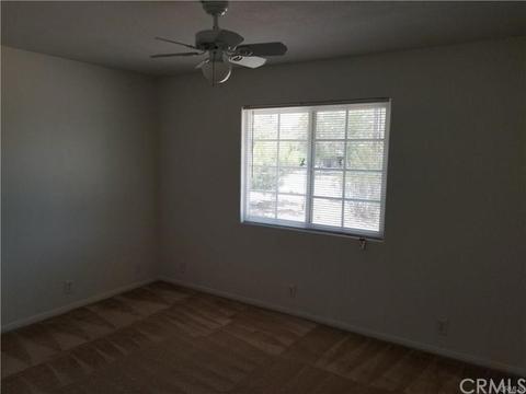 18737 Benicia St, Hesperia, CA 92345 photo 13