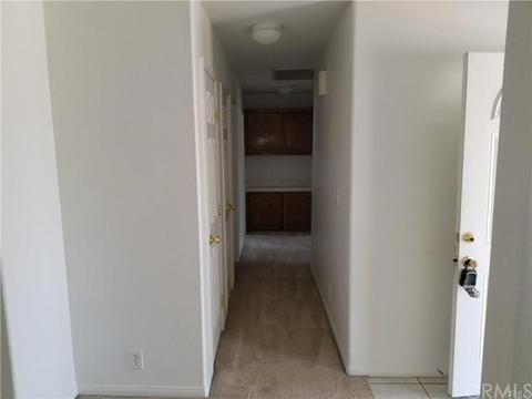 18737 Benicia St, Hesperia, CA 92345 photo 8