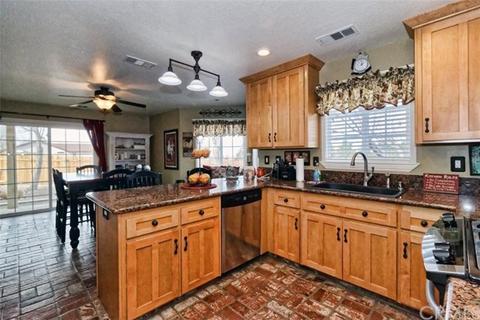 4380 Highland Rd, Phelan, CA 92371 photo 21