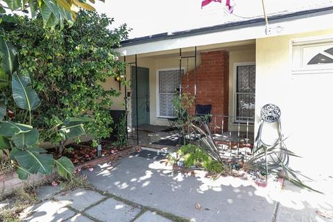 5061 Berkeley Ave, Westminster, CA 92683 photo 2