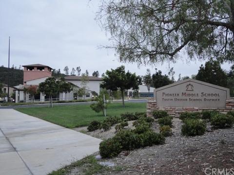 10880 Osterman Ave, Tustin, CA 92782 photo 34
