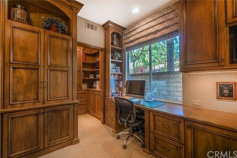 10880 Osterman Ave, Tustin, CA 92782 photo 13