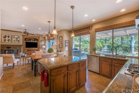 10880 Osterman Ave, Tustin, CA 92782 photo 8