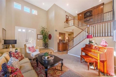 10880 Osterman Ave, Tustin, CA 92782 photo 4